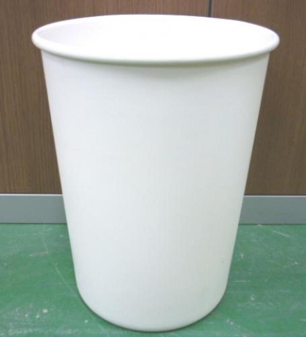 アイリスチトセ製　ちっさいごみ箱　生活必需品
                                    中古
            