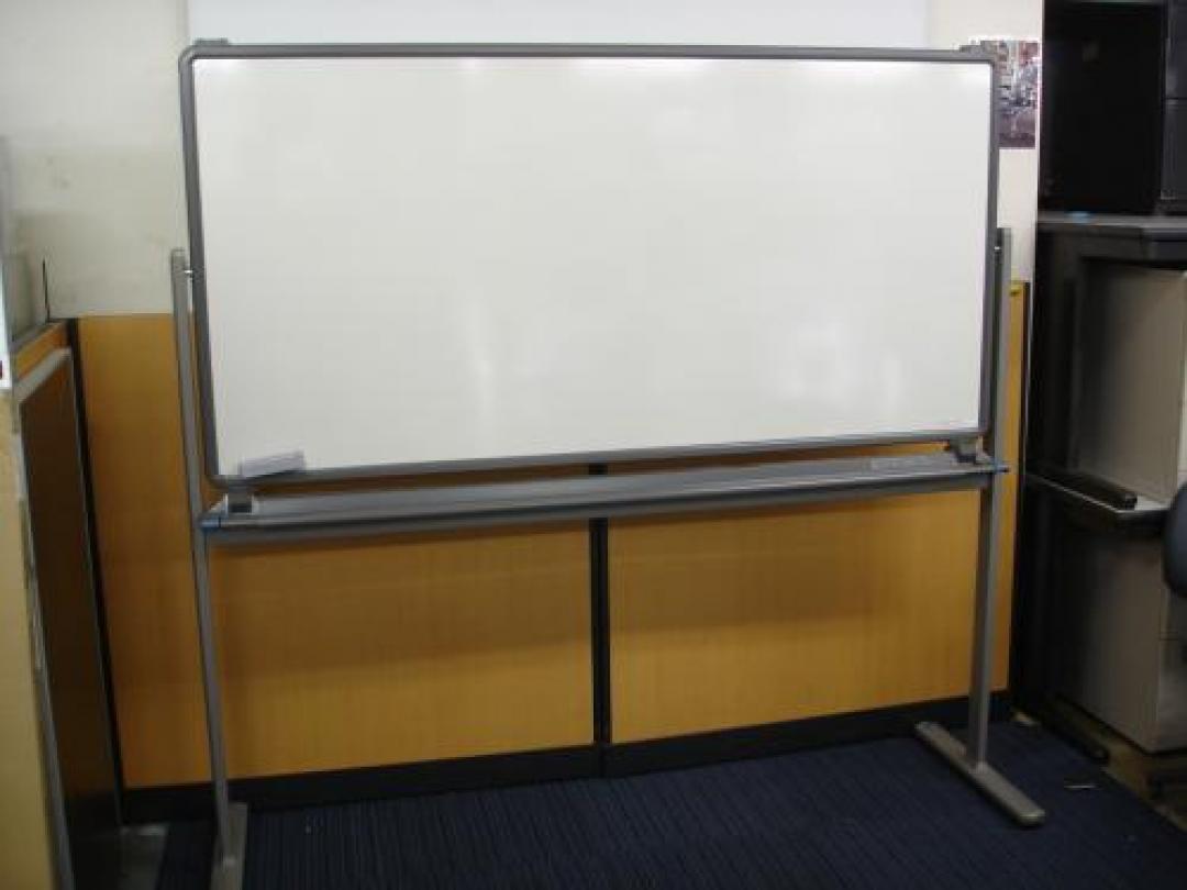 【状態良好◎】【美品！】【両面タイプ】【ワンタッチのロック付き】<br>状態良好のホワイトボードを19,950円でご提供！
                                    中古
            