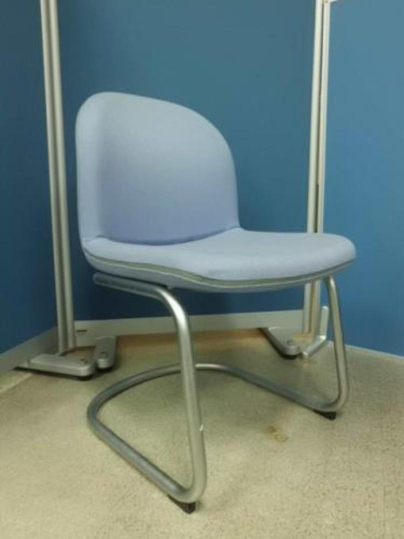 【コクヨ製ミーティングチェア】【会議チェア】
                                    中古
            