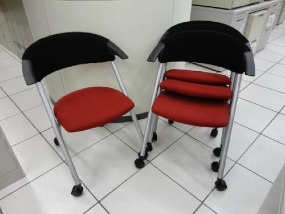 ■コルサチェア4脚セット 280シリーズ■ 定価165,900円【会議チェア】
                                    中古
            