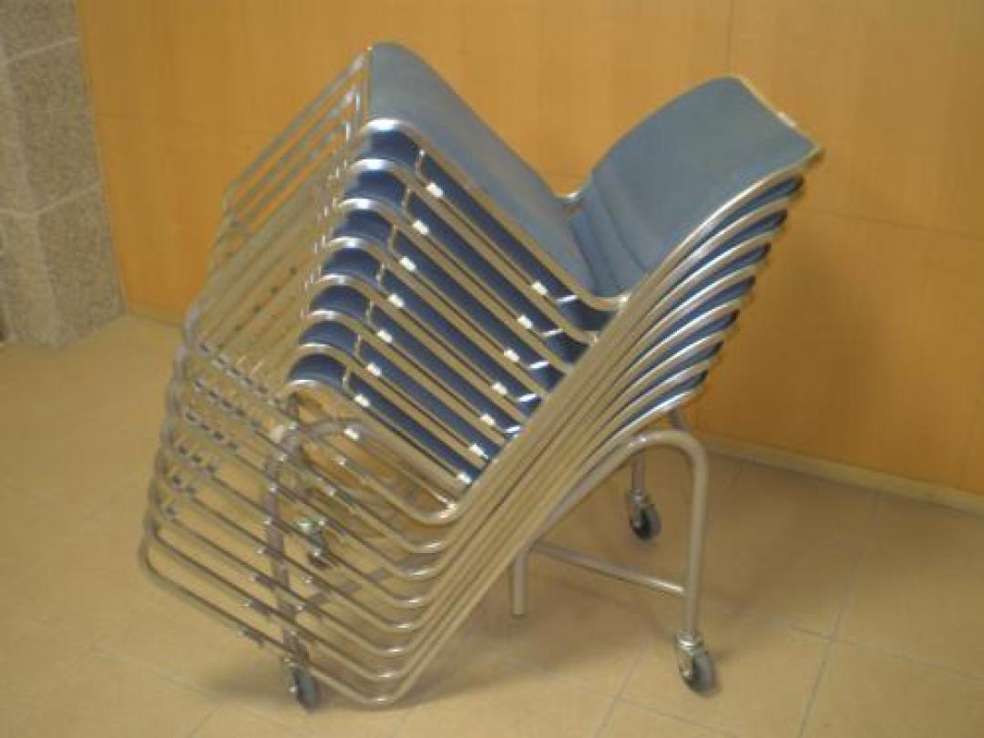 内田洋行製【ＵＣＨＩＤＡ】　スタッキングチェアー8脚セット　難あり商品【会議チェア】
                                    中古
            