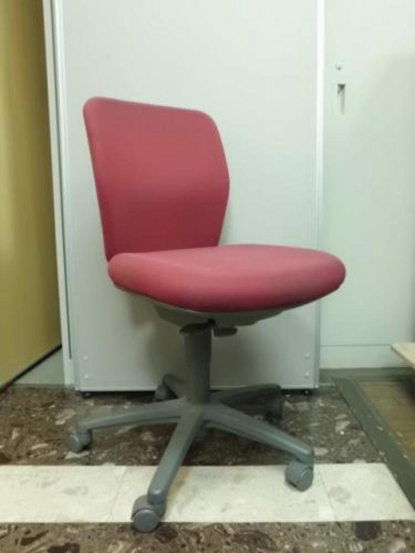 【内田洋行】インテンスチェア　残り１脚！【OAチェア】
                                    中古
            