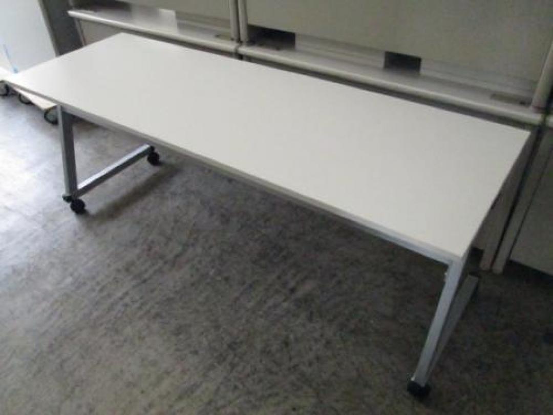 ☆★　ＴＯＹＯＳＴＥＥＬ　サイドスタックテーブル　1860　ホワイト　☆★
                                    中古
            