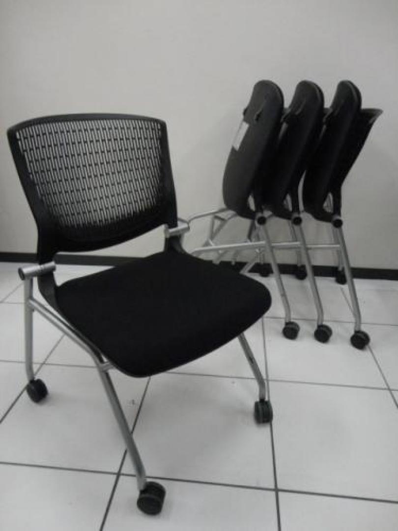 【セット商品】 グラータチェア（ブラックシェル）4脚セット 8142GR 定価:46,830円/脚【会議チェア】
                                    中古
            