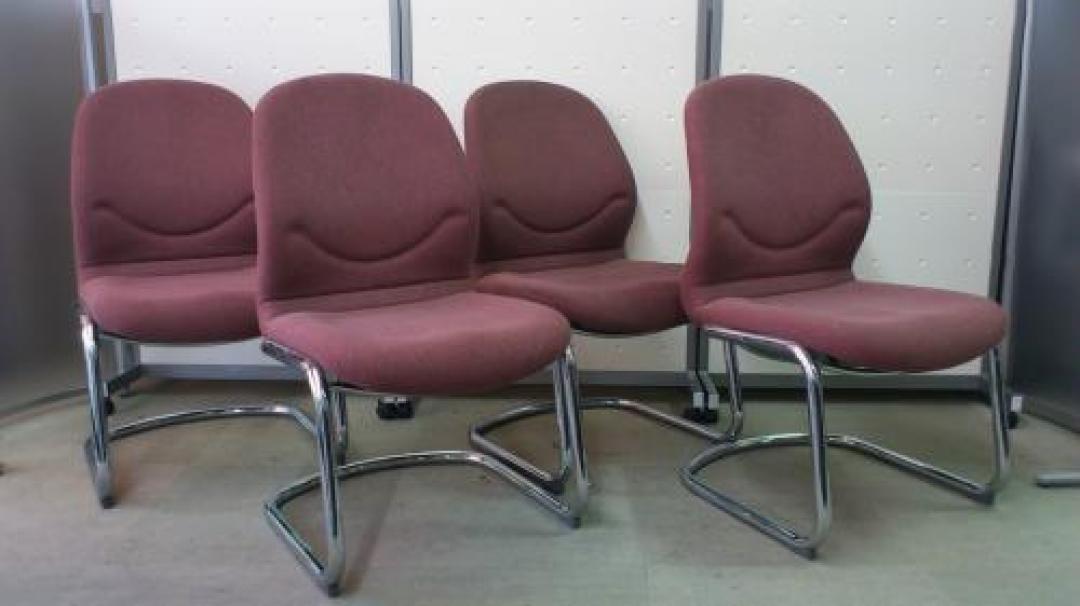 ■コクヨ　■ダイナフィットチェア　４脚セット【会議チェア】
                                    中古
            