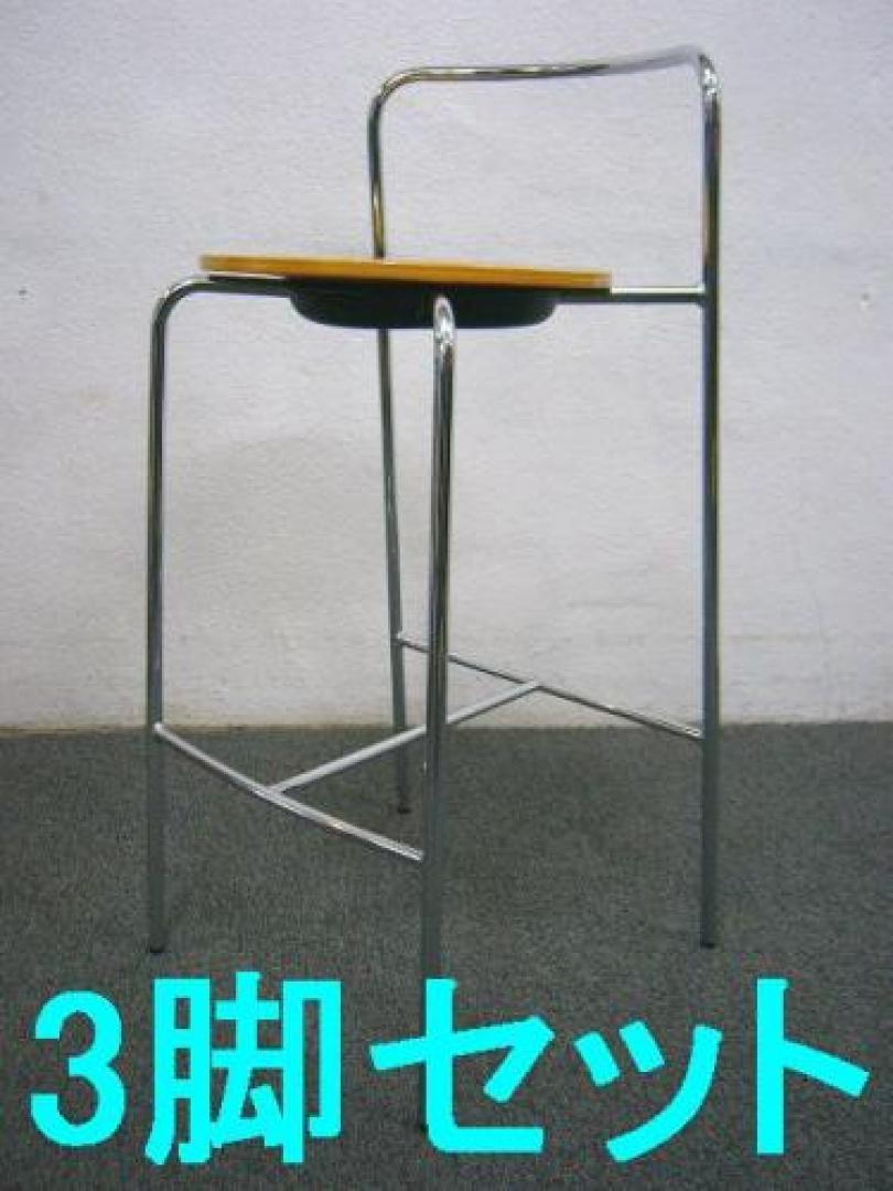 【3脚セットで450円offの税込み9000円】■内田洋行製のカウンターチェア　■状態：良好　■ナチュラルカラーの落ち着いたチェア？？　【セット商品】
                                    中古
            