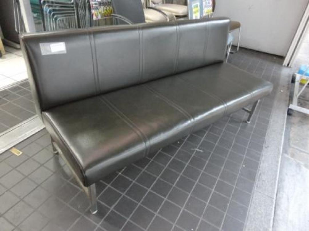 ■ロビーチェアー
                                    中古
            