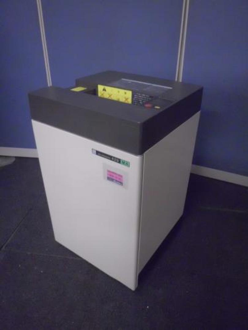 ----明光商会----
                                    中古
            