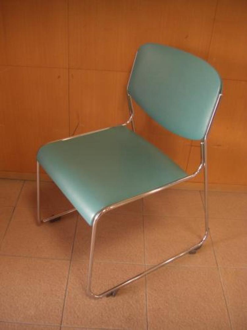 スタッキングチェアー　会議室ミーティングルームにご利用下さい。【会議チェア】
                                    中古
            
