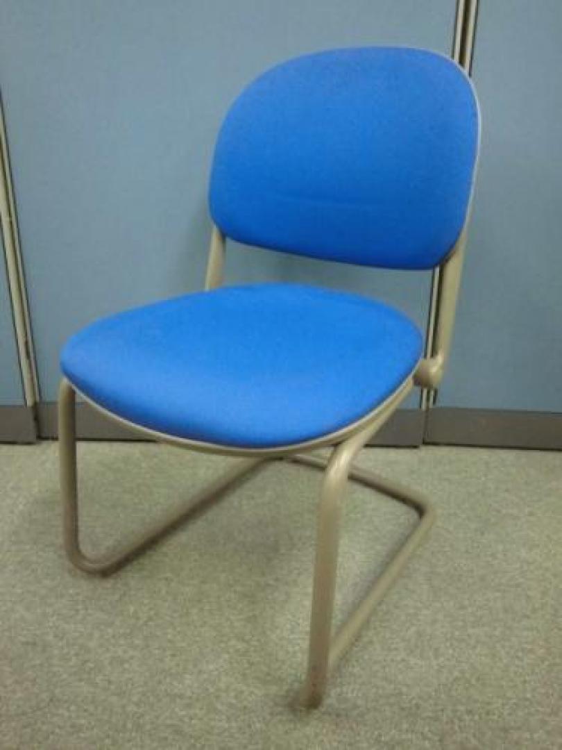 あ【会議チェア】
                                    中古
            