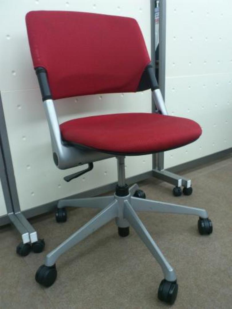 【■LITA（リータ）チェア　■肘無　■キャスター付　■ミーティングスペースに!!】【会議チェア】
                                    中古
            