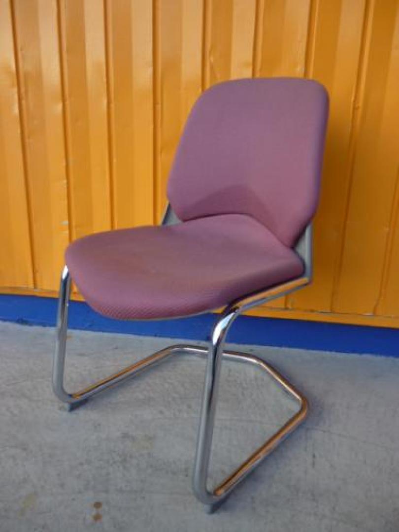 お買い得品　コクヨ製　ミーティングチェア　1脚のみ【会議チェア】
                                    中古
            