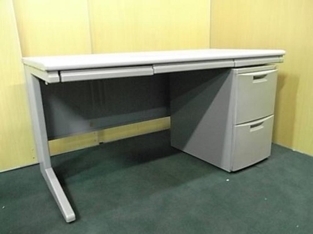 〜ＣＲＹ平机＆ＣＺ二段ワゴンセット〜【ＩＴＯＫＩコラボ商品】■平机　ＣＲＹ■二段ワゴン　ＣＺ
                                    中古
            