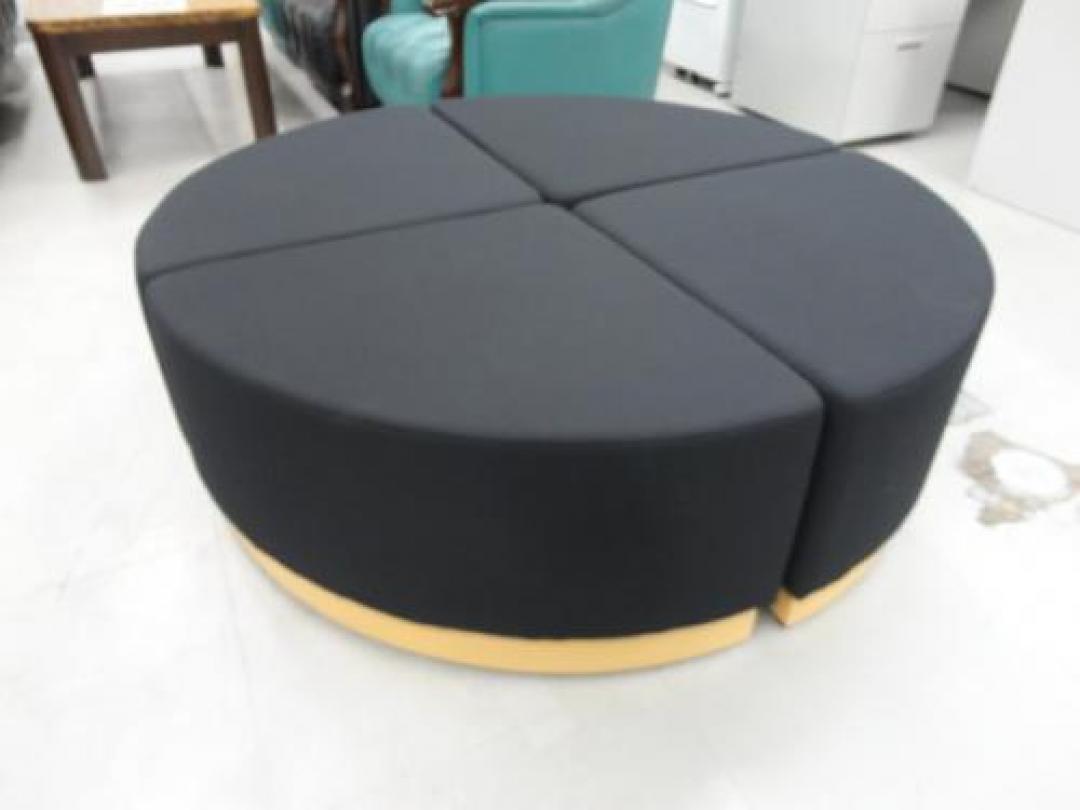 ■レセプションチェア４脚セット
                                    新古品
            