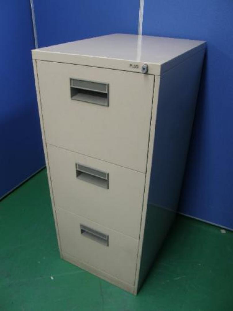 入手困難なB4ファイルキャビネット■プラス製■3段タイプ入荷
                                    中古
            