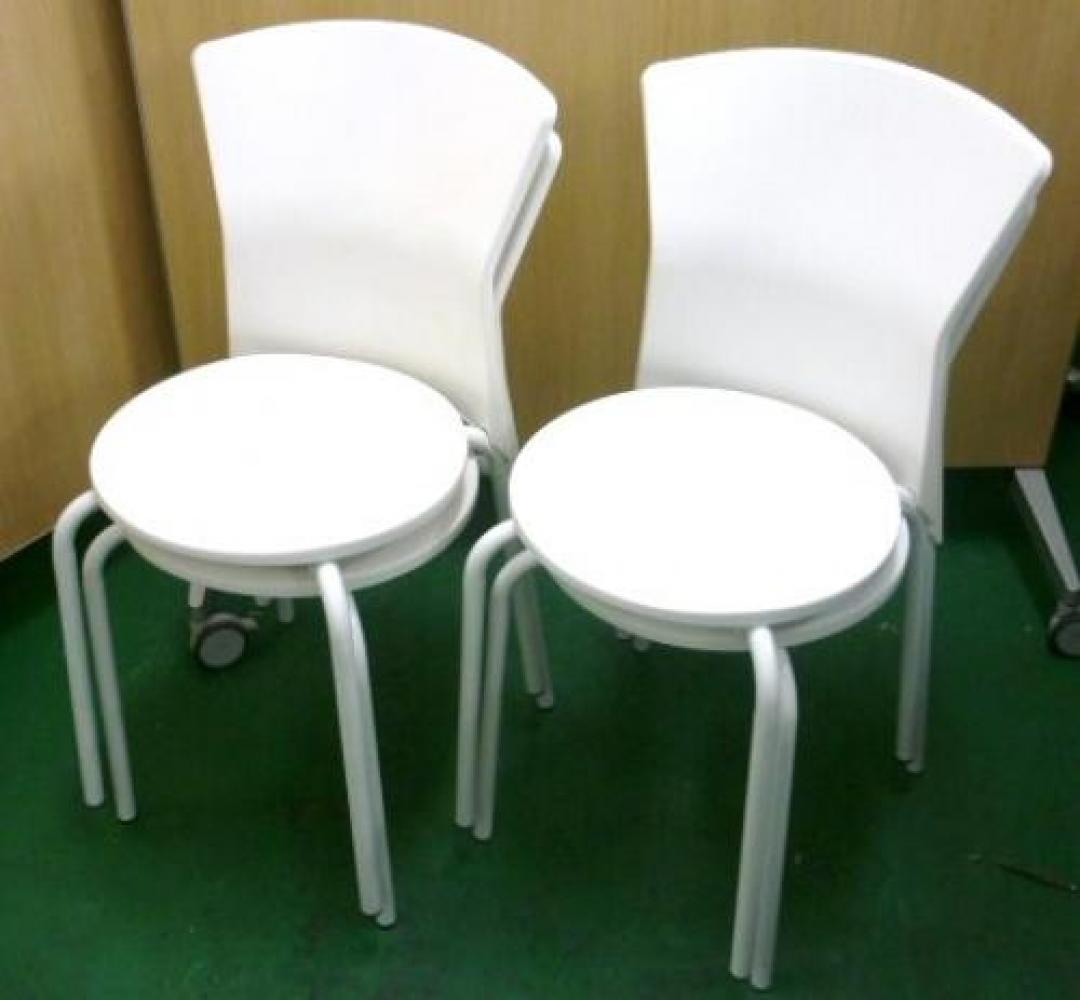 ｜新古品｜ベルニナチェア　【セット商品】　■4脚セット■　数を揃えるなら今です!!ミーティングスペース、休憩室などに【会議チェア】
                                    新古品
            