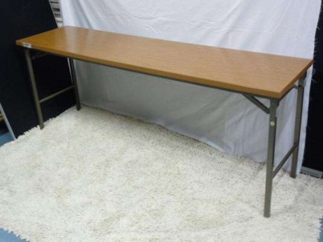 【2台入荷！】oklamura製　折りたたみテーブル　■幅1800mm
                                    中古
            