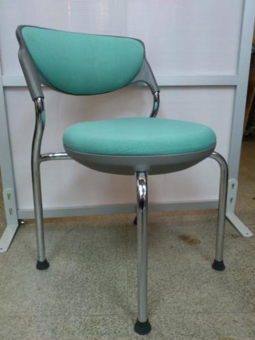 ■スタッキングチェア　【会議チェア】
                                    中古
            