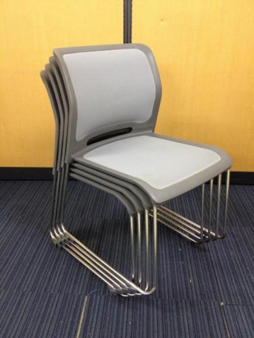 【セット商品】4脚セット■ミーティングチェアでは珍しいメッシュ生地のチェア■【会議チェア】
                                    中古
            