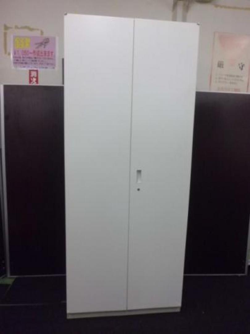 【￥３１.５００　残り１点特価シリーズ】　ＩＴＯＫＩ製　キッチンキャビネット　■　人気のホワイトカラー　■　希少品が入荷しました
                                    中古
            