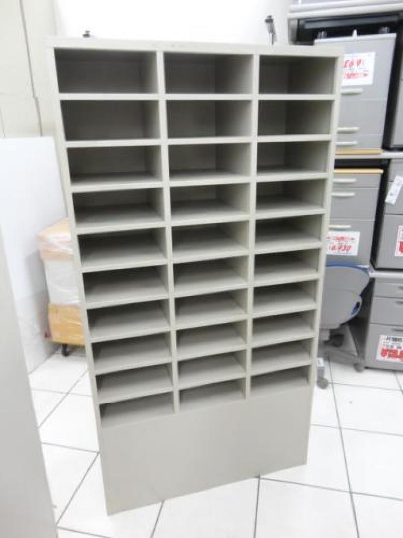 hirayama製　シューズＢＯＸ　３列10段タイプ　
                                    中古
            