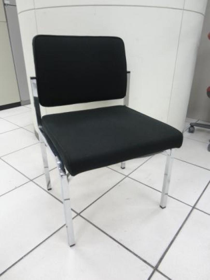 クロガネ製　ミーティングチェア　【会議チェア】
                                    中古
            