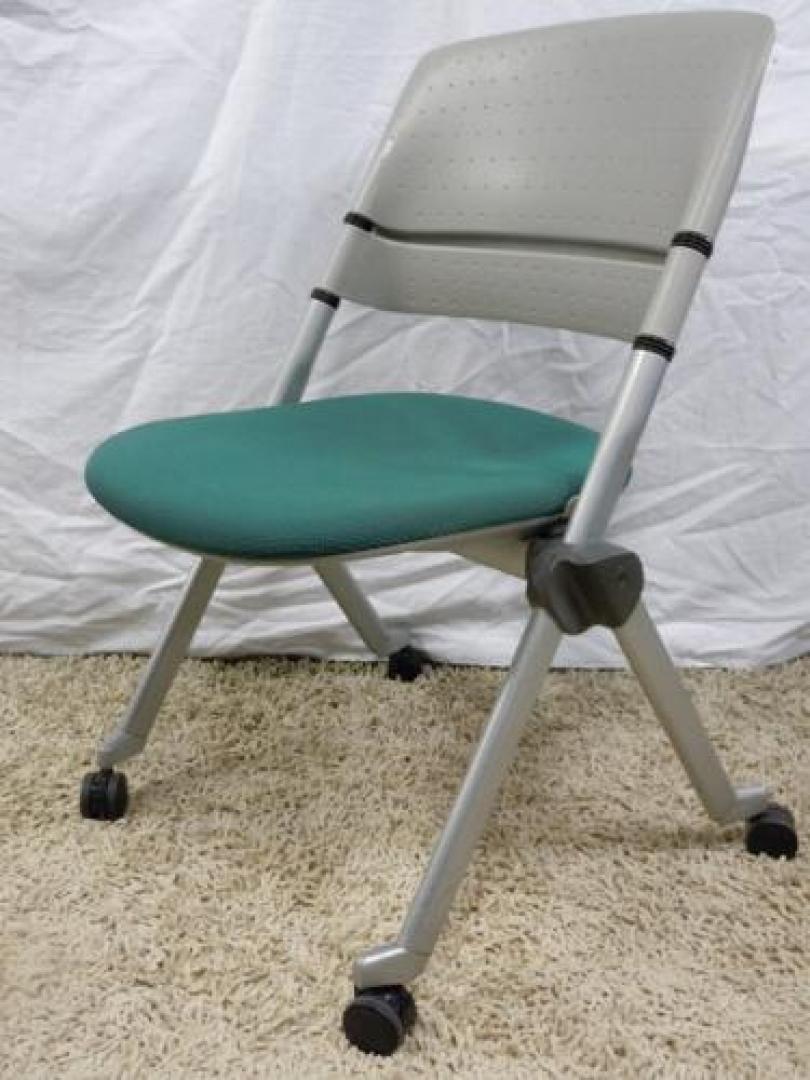 【単品特価】【1脚入荷！】オカムラ製　LITA リータチェア　ネスティング可能なスタッキングチェア　■キャスター付き【会議チェア】
                                    中古
            