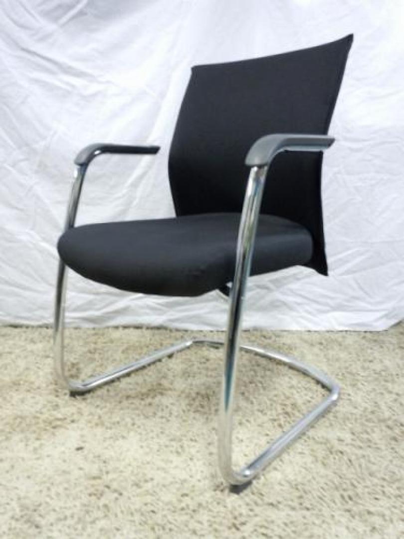 【4脚入荷！】コクヨ製　ミーティングチェア　EXAGE エクサージュビジタータイプ　■肘なし　■状態良好【会議チェア】
                                    中古
            