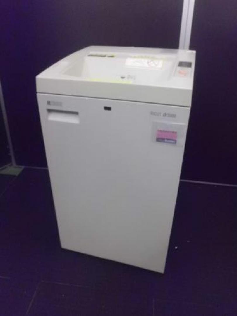 α3000
                                    中古
            