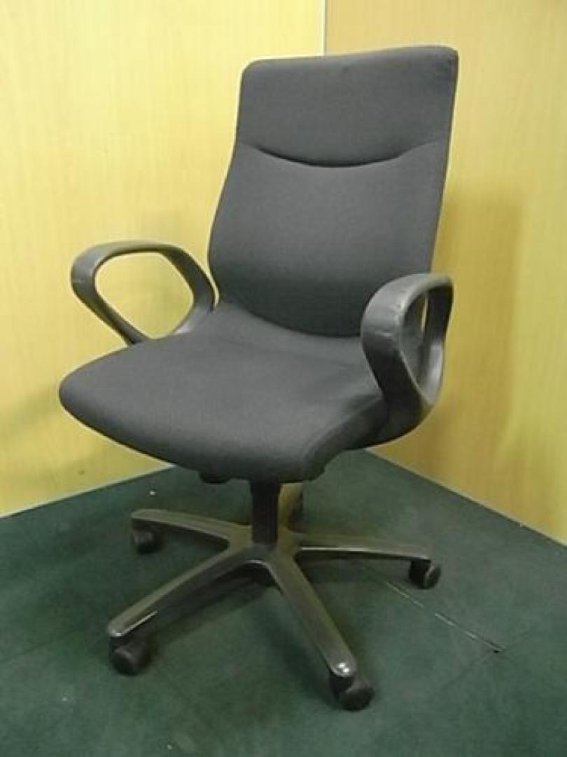 【是非お問い合わせ下さいませ！ＴＥＬ03-5807-7040】【オカムラ製チェア】■岡村製作所■ＣＸグランデ■肘付きハイバック【OAチェア】
                                    中古
            