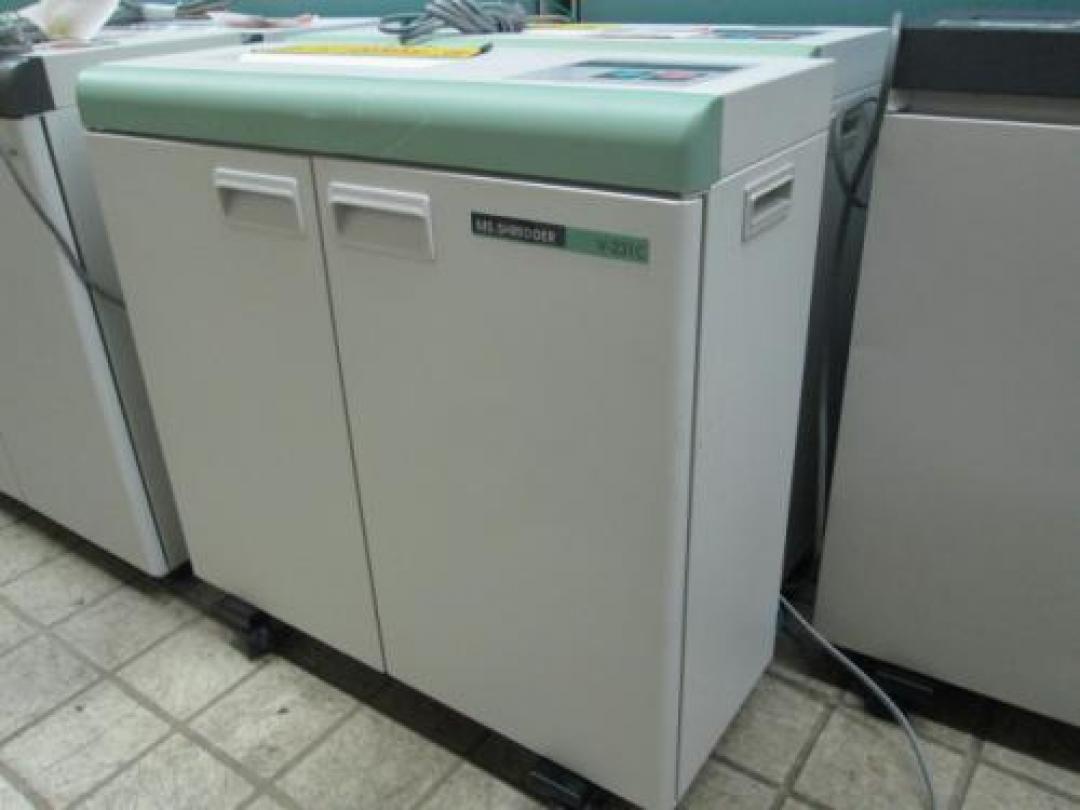 V231C
                                    中古
            