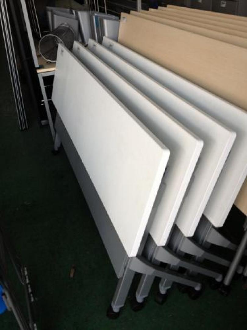 サイドスタックテーブル
                                    中古
            