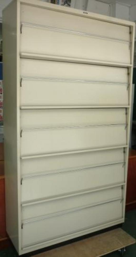 ■大型雑誌架■H1850■大量パンフレットに対応可能!!■
                                    中古
            