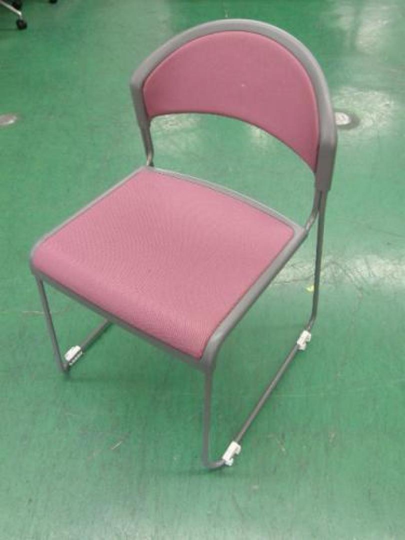 スタッキングチェア◆色：ピンク◆ミーティングテーブルと合わせいかがでしょうか。【会議チェア】
                                    中古
            