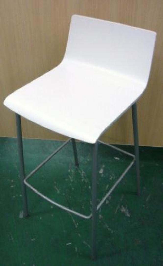 ■カウンターチェア　H700背の高めチェア　オカムラ製■
                                    中古
            