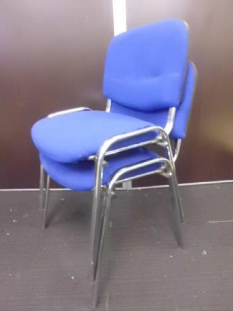 【￥２.９６０　２点セット商品シリーズ】　スタッキングチェア×２脚セット　■　【セット商品】【会議チェア】
                                    中古
            