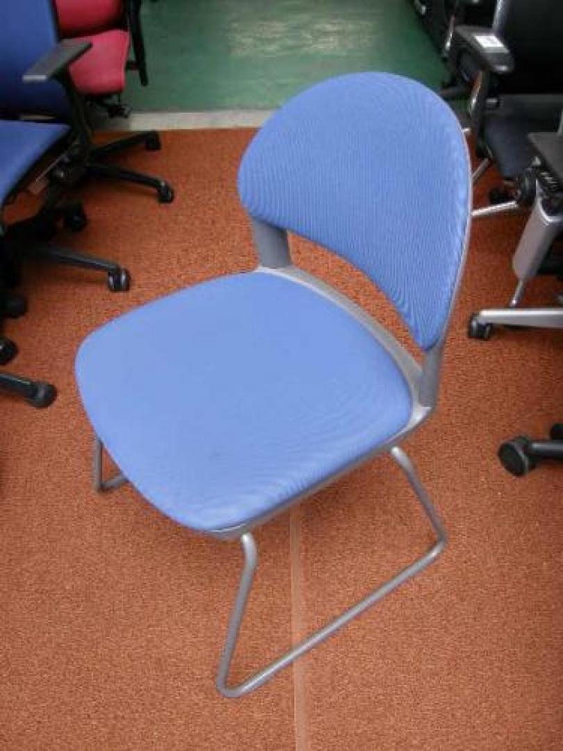 【チェア】2脚セットで1980円◆多少の使用感がある為、お安くご提供中！【会議チェア】
                                    中古
            