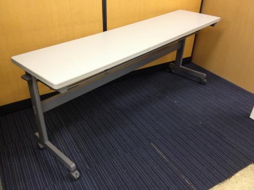 ■サイドスタックテーブル■限定価格■幕板無し■横幅1800mm■
                        
                                    中古
            