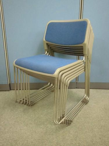 【６脚価格！￥6.300】スタッキングチェアセット　■6脚でこの値段です！　【セット商品】【会議チェア】
                                    中古
            