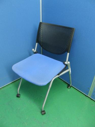 【ネスティングチェア】オカムラ■プロスタック■ご注文頂いてから洗浄クリーニング掛けます！【会議チェア】
                                    中古
            