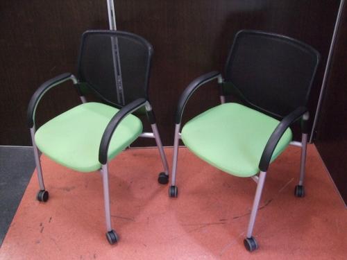 【ロット】　オカムラ製　エアリシリーズ　2脚セット！！【会議チェア】
                                    中古
            