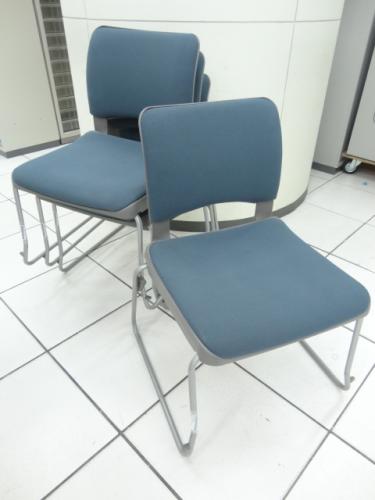 ■スタッキングチェア　4脚セット【会議チェア】
                                    中古
            