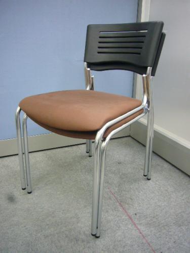 【2脚セット】ミーティングチェア◆重ねられて場所をとらない◆2脚でこのお値段！！【会議チェア】
                                    中古
            