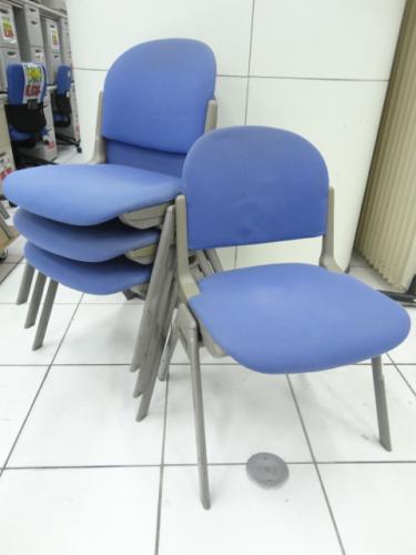 ■オカムラ製（okamura）スタッキングチェア　４脚セット【会議チェア】
                                    中古
            