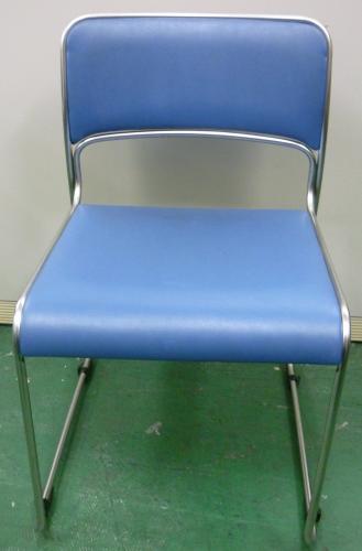 ■コクヨ製　スタッキングチェアー　ビニールレザー製　状態良好です■【会議チェア】
                                    中古
            