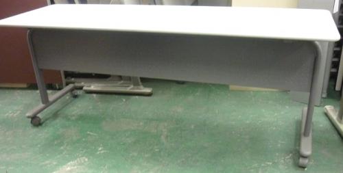 ■SE型シリーズ・大阪市内送料無料!!■<br>
現行シリーズスタイリッシュデザイン!!
                                    中古
            