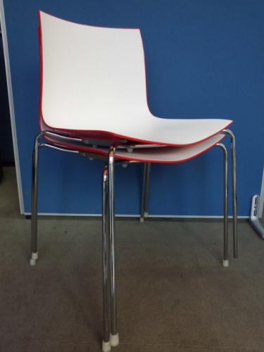 【■arper社（アルパー社）■カティファ46】２脚セット【会議チェア】
                                    中古
            