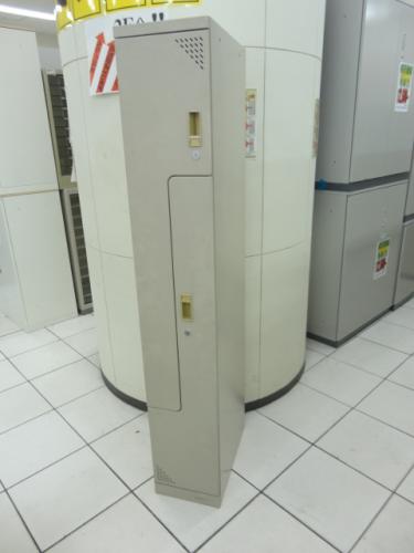 オカムラ製（okamura）　2人用ロッカー　スリムタイプ
                                    中古
            