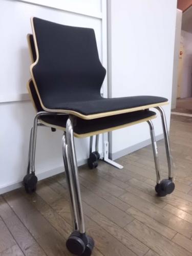 【事務機】|キャスター付|2脚セット価格|京都、滋賀、大阪、福井等、全国配送!!【会議チェア】
                                    中古
            