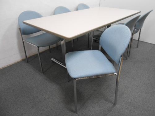 【　ミーティングテーブル＆スタッキングチェア6脚セット　セットで2100円OFFの税込み26250円　※通常28350　】　ミーティングテーブル　グレー　幅1800　奥行き900　高さ700　｜　スタッキングチェア　6脚　ブルー　｜　限定1セット　｜【会議チェア】
                                    中古
            